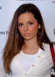 Photos de Mackenzie Rosman - Mercedez Benz Fall LA Fashion Week - 5
